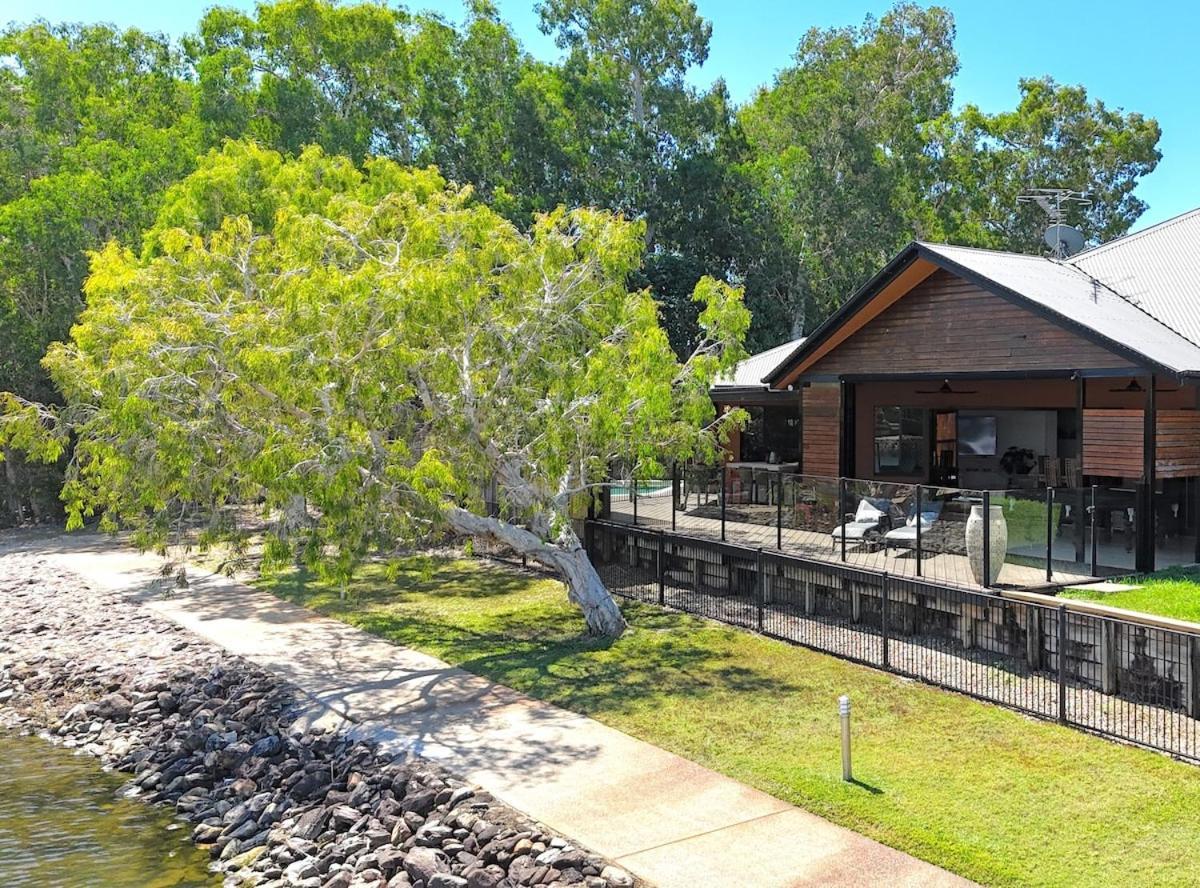 Lake House, Stroll To Beach & Cafes- Pets Welcome Villa Trinity Beach Exterior photo